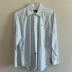 Like new Vineyard Vines men’s dress shirt size small